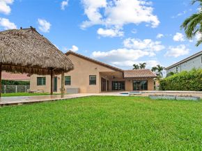 1123 NW 195th Ave, Pembroke Pines FL 33029