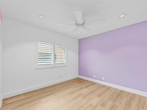1123 NW 195th Ave, Pembroke Pines FL 33029