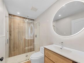 1123 NW 195th Ave, Pembroke Pines FL 33029