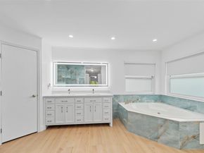 1123 NW 195th Ave, Pembroke Pines FL 33029
