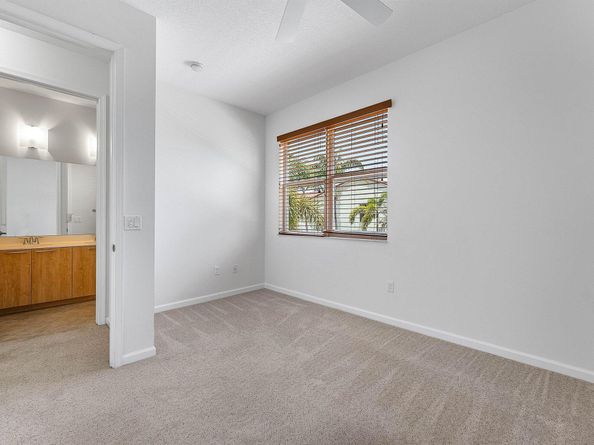 1570 NW 48th Place, Boca Raton FL 33431