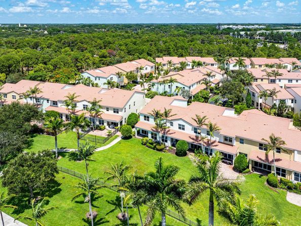 1570 NW 48th Place, Boca Raton FL 33431