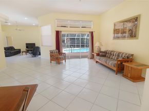 5743 NW 100th Way, Coral Springs FL 33076