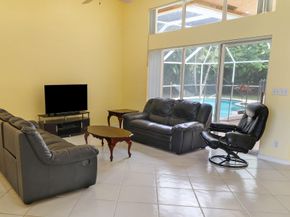 5743 NW 100th Way, Coral Springs FL 33076