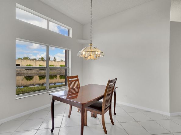 5743 NW 100th Way, Coral Springs FL 33076