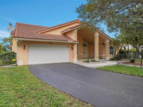 5743 NW 100th Way, Coral Springs FL 33076