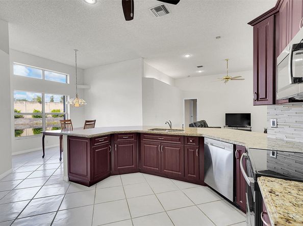 5743 NW 100th Way, Coral Springs FL 33076