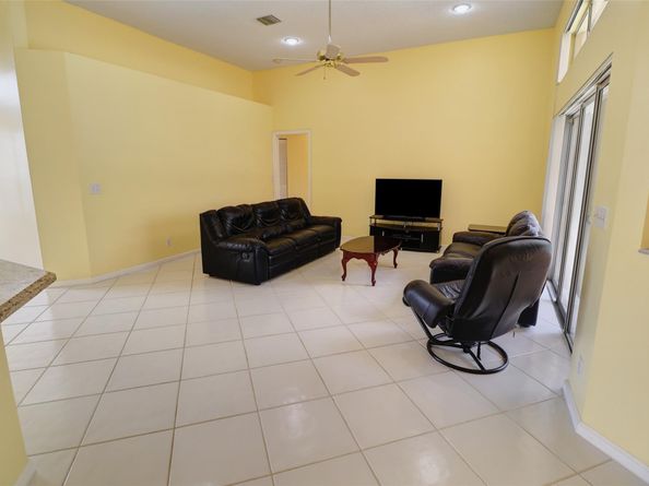 5743 NW 100th Way, Coral Springs FL 33076