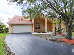 5743 NW 100th Way, Coral Springs FL 33076