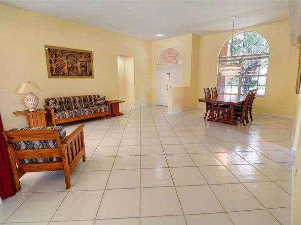 5743 NW 100th Way, Coral Springs FL 33076