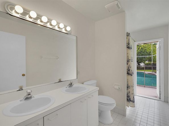 5743 NW 100th Way, Coral Springs FL 33076