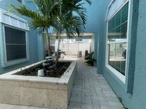 2708 NE 14th Street Cswy 2, Pompano Beach FL 33062