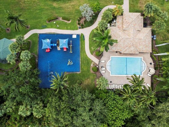 1078 Grove Park Circle, Boynton Beach FL 33436