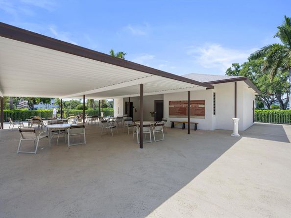 334 Brighton H 334, Boca Raton FL 33434