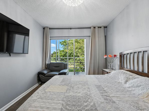 334 Brighton H 334, Boca Raton FL 33434