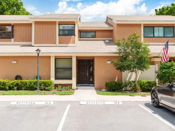 2227 NW 45th Ave
