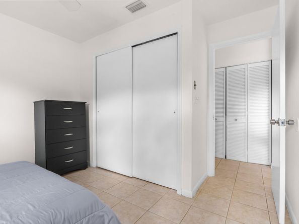 2227 NW 45th Ave 2227, Coconut Creek FL 33066