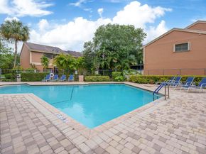 2227 NW 45th Ave 2227, Coconut Creek FL 33066