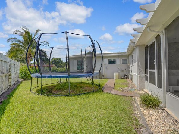 3103 Frost Road, Palm Springs FL 33406
