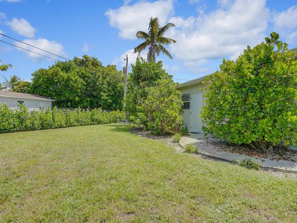 3103 Frost Road, Palm Springs FL 33406
