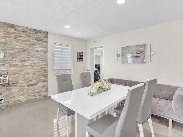 3103 Frost Road, Palm Springs FL 33406