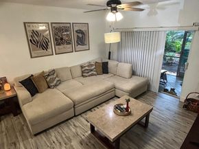 3336 Confetti Ln 809, Margate FL 33063