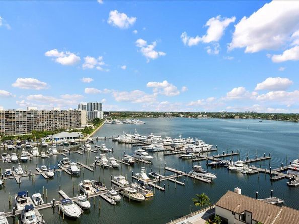 100 Lakeshore Drive 1154, North Palm Beach FL 33408