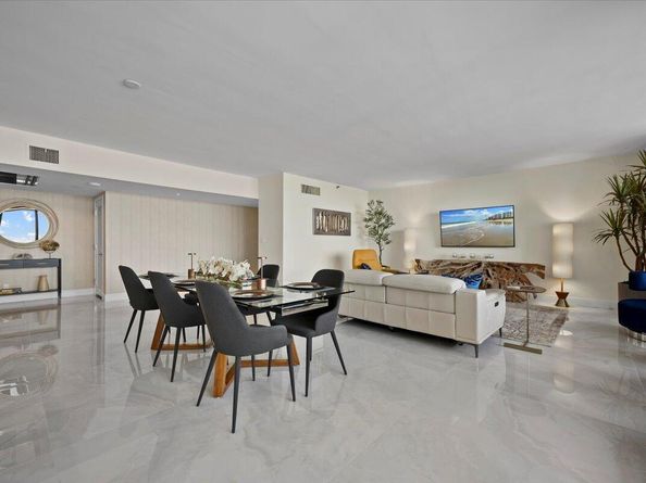 100 Lakeshore Drive 1154, North Palm Beach FL 33408