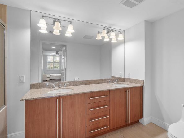 610 Clematis Street 523, West Palm Beach FL 33401