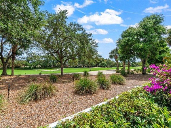 16100 Villa Vizcaya Place, Delray Beach FL 33446
