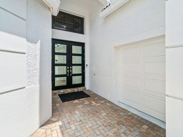 16100 Villa Vizcaya Place, Delray Beach FL 33446