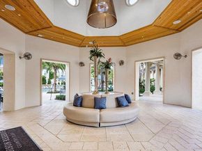 16100 Villa Vizcaya Place, Delray Beach FL 33446