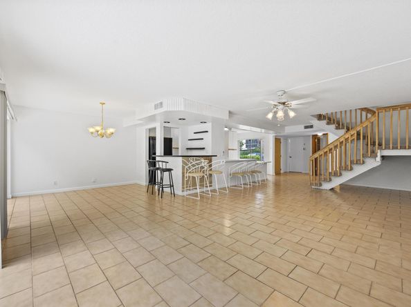 9713 N New River Canal Road 304, Plantation FL 33324