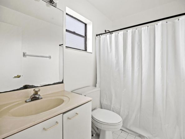 9713 N New River Canal Road 304, Plantation FL 33324