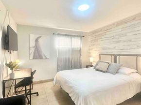 1501 N Federal Highway, Lake Worth Beach FL 33460