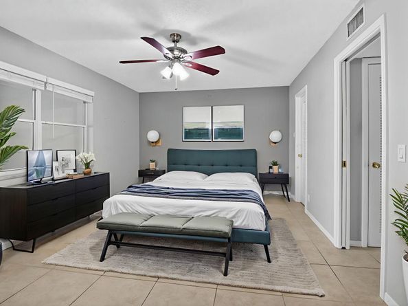 930 South Drive B, Delray Beach FL 33445