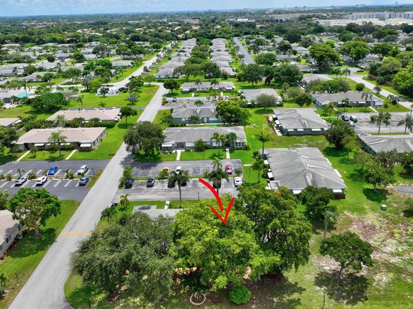 930 South Drive B, Delray Beach FL 33445