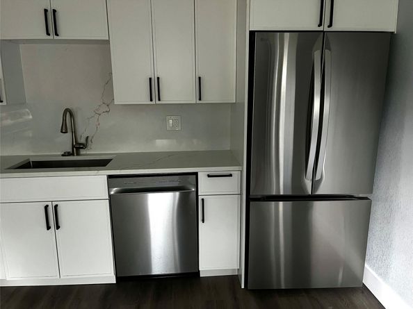 Undisclosed Address #FX-10520094, North Lauderdale FL 33068