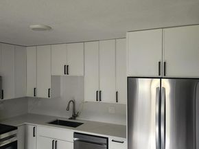 Undisclosed Address #FX-10520094, North Lauderdale FL 33068