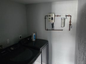 Undisclosed Address #FX-10520094, North Lauderdale FL 33068
