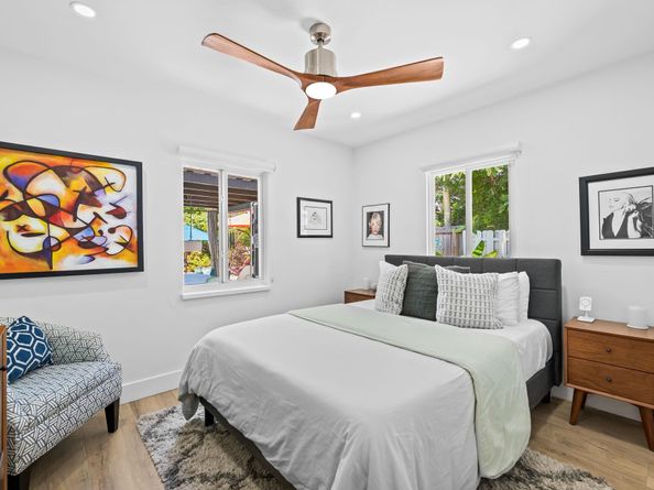 1637 NE 17th Way, Fort Lauderdale FL 33305