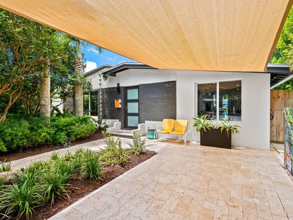 1637 NE 17th Way, Fort Lauderdale FL 33305