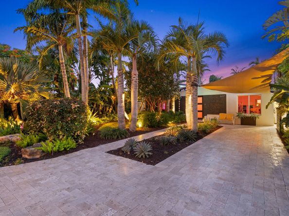 1637 NE 17th Way, Fort Lauderdale FL 33305