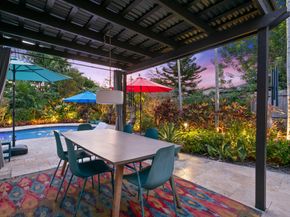 1637 NE 17th Way, Fort Lauderdale FL 33305