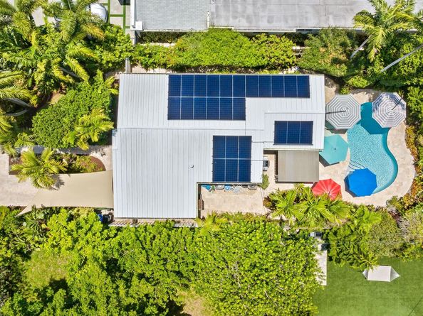 1637 NE 17th Way, Fort Lauderdale FL 33305