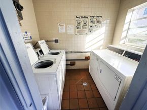 751 Pine Dr 103, Pompano Beach FL 33060