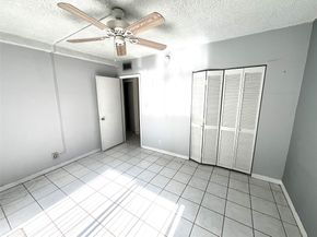 751 Pine Dr 103, Pompano Beach FL 33060