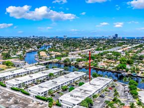 150 Cypress Club Dr 528, Pompano Beach FL 33060