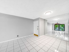 150 Cypress Club Dr 528, Pompano Beach FL 33060