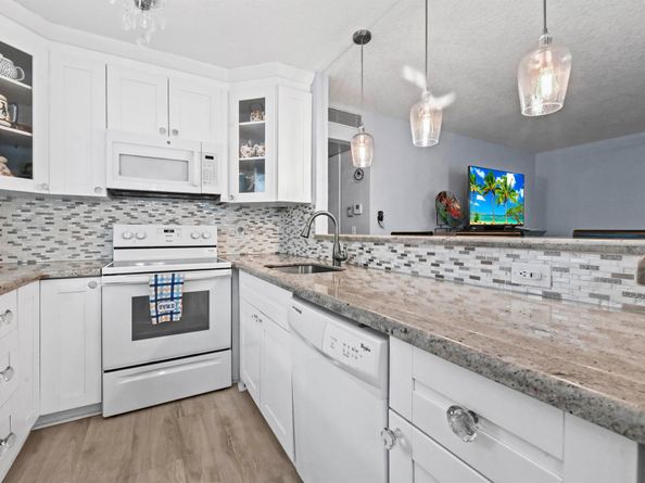 673 Brittany O, Delray Beach FL 33446